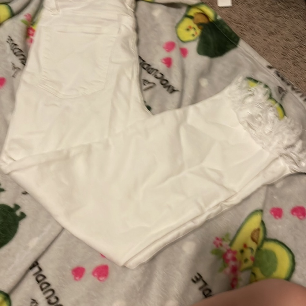 White jeans size 28